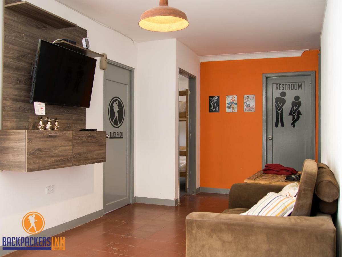 Backpackers Inn 메딜린 외부 사진